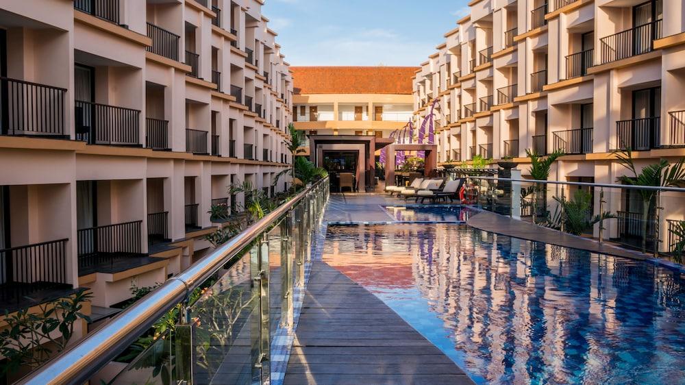 Park Regis Kuta Hotel Kuta Lombok Kültér fotó