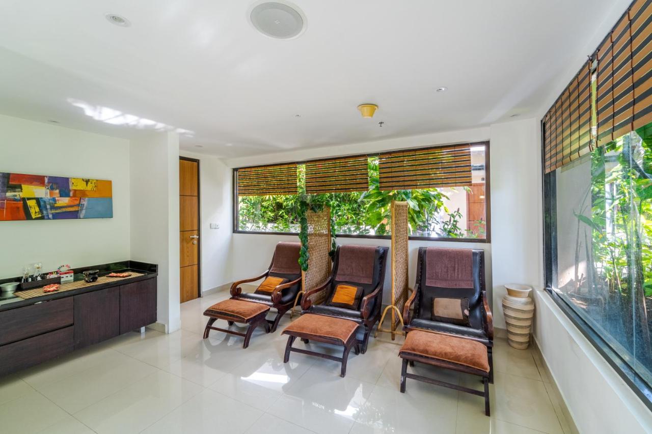 Park Regis Kuta Hotel Kuta Lombok Kültér fotó