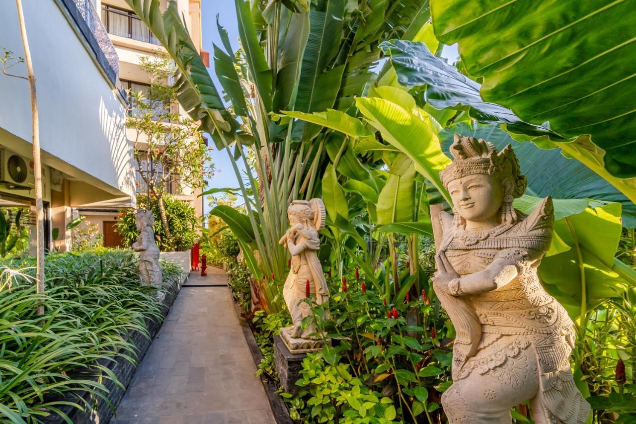 Park Regis Kuta Hotel Kuta Lombok Kültér fotó